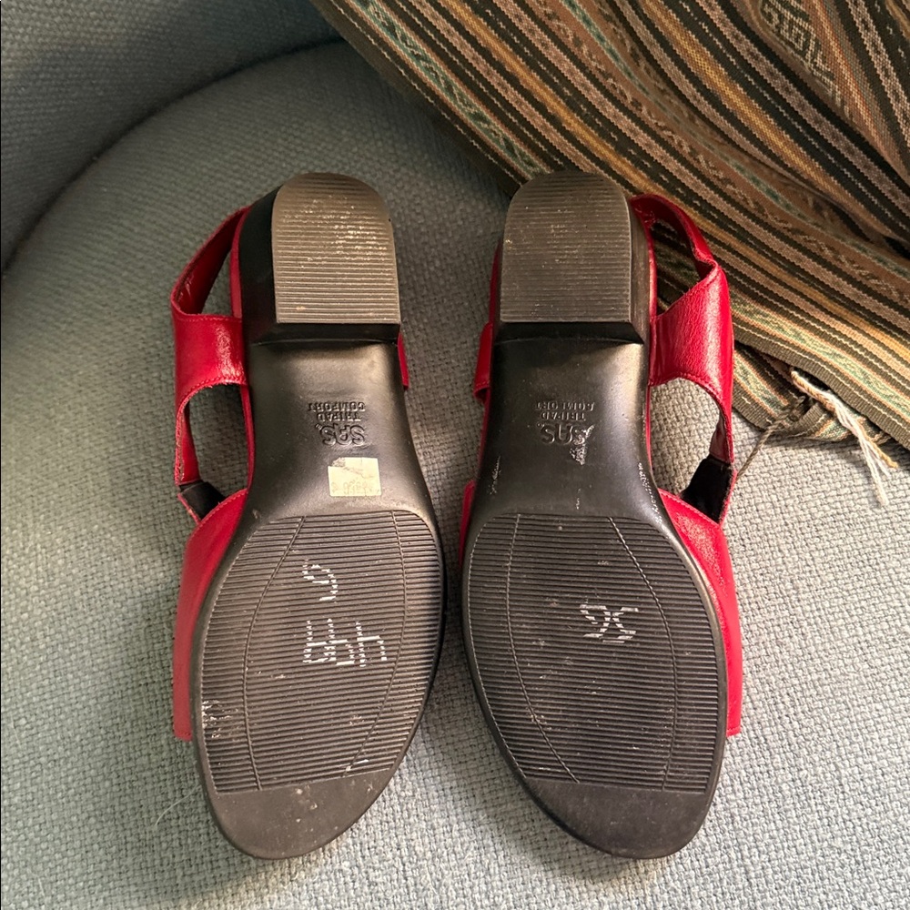 SAS Classic Red Leather Women's Dressy Sandals - Picture 3 of 5